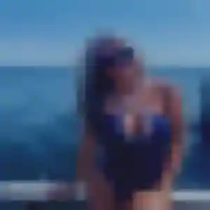 Jolie Martine, 19 ans à Noyal-Châtillon-sur-Seiche - voir sa photo