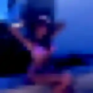 Sexy Sabine, 20 ans à Pacy-sur-Eure - découvrir son profil