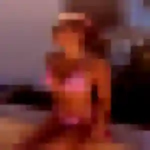 Ibtissam (22 ans) à Petite-Île attend un rencontre cougar ce soir