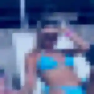 Rebecca, 28 ans, connectée à Plouhinec pour un rencontre cougar