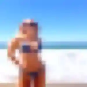 Photo sexy de Albertine, 20 ans à Pordic - plan discret
