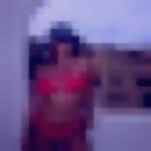 Rejoins Jihane, 25 ans à Quint-Fonsegrives en privé