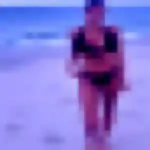 Salima, 26 ans, en ligne à Remiremont pour une rencontre coquine