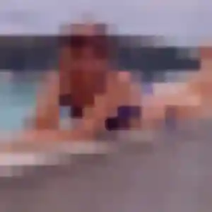 Renee, 20 ans, connectée à Rochefort-du-Gard pour une rencontre coquine