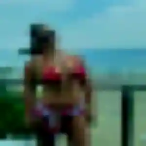 Violette, 31 ans, connectée à Roquebrune-Cap-Martin pour un rencontre cougar