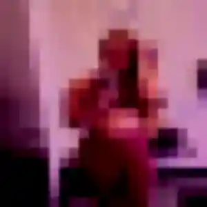 Urielle, 27 ans, dispo pour rencontre cougar à Roquefort-la-Bédoule