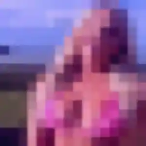 Heloise, 23 ans, connectée à Roques pour une rencontre coquine