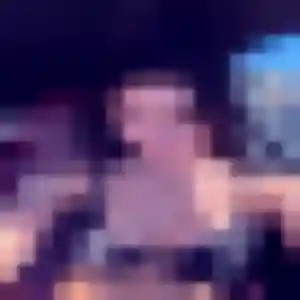 Armelle, 21 ans, connectée à Rosny-sur-Seine pour une rencontre coquine