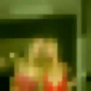 Laura de Saint-Avold, 28 ans - rencontre cougar en toute liberté