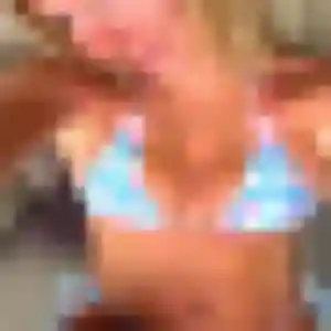 Corinne, 32 ans, cherche un rencontre cougar à Saint-Brevin-les-Pins