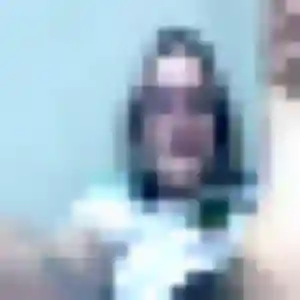 Alienor (19 ans) à Saint-Brieuc cherche un rencontre cougar maintenant