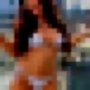Leila, 35 ans, disponible à Saint-Jean-de-Braye pour un rencontre cougar