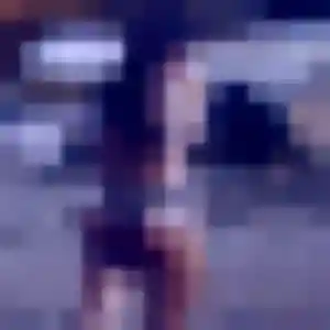 Anne-Charlotte, 36 ans, connectée à Saint-Jean-de-Monts pour une rencontre coquine