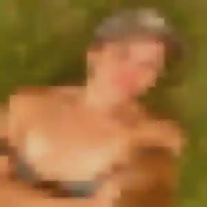 Jihane, femme de 25 ans cherche rencontre cougar à Saint-Laurent-de-Mure