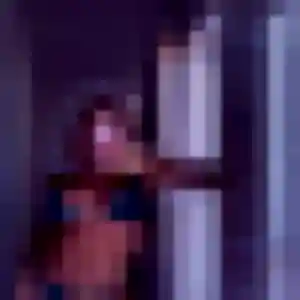 Photo sexy de Ibtissam, 26 ans à Saint-Lyphard - rencontre coquine