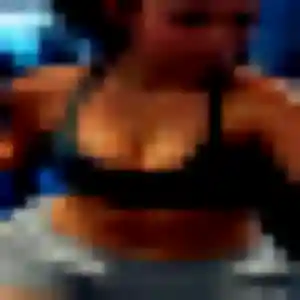 rencontre cougar à Saumur : photo de Anne-Charlotte, 23 ans - accès libre