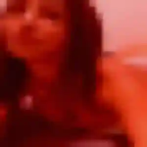 Rachel (23 ans) à Sausset-les-Pins cherche un rencontre cougar ce soir