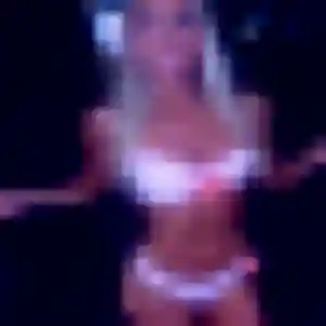 Belle Celine, 30 ans à Simiane-Collongue - la contacter
