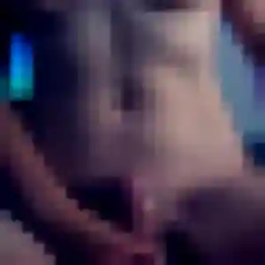 Sixtine, fille de 38 ans propose rencontre cougar à Sully-sur-Loire
