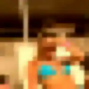 Découvre Bernadette, 19 ans à Terrasson-Lavilledieu en t'inscrivant