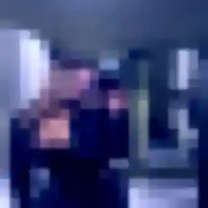 Sexy Leonore, 19 ans à Vaugneray - la contacter