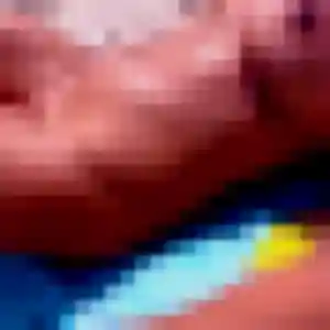 Noura, 19 ans, en ligne à Vendin-le-Vieil pour une rencontre coquine