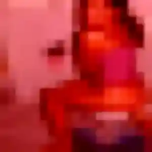 Rejoins Yvette, 29 ans à Versailles en privé