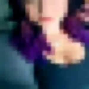 Hajar, femme de 24 ans cherche rencontre cougar à Vert-Saint-Denis