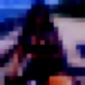 Penelope (27 ans) à Vezin-le-Coquet propose une rencontre aujourd'hui