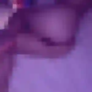 Geraldine de Vias, 29 ans - rencontre cougar discret