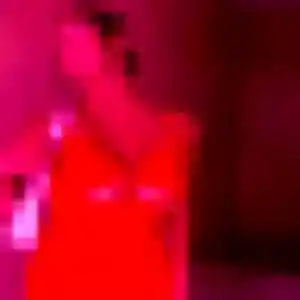 Charmante Lucienne, 21 ans à Vic-le-Comte - la contacter