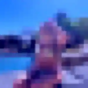Photo de Nelly à Vierzon (27 ans) - rencontre cougar discret