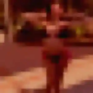 rencontre cougar à Villefranche-de-Rouergue : profil de Rania, 23 ans - sans engagement
