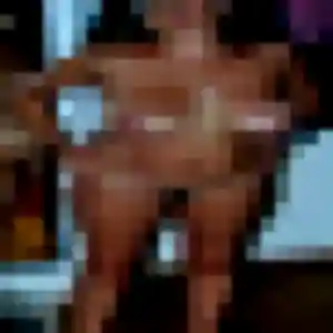 Contacte Stephanie, 41 ans à Villeneuve-le-Roi en privé