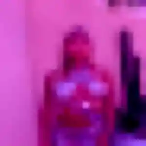 Aisha, 42 ans, disponible à Villeneuve-sur-Yonne pour un rencontre cougar