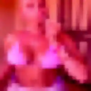 Margot, 23 ans, en ligne à Vizille pour une rencontre coquine