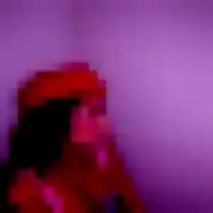 Nora, 29 ans, en ligne à Wavrin pour un rencontre cougar